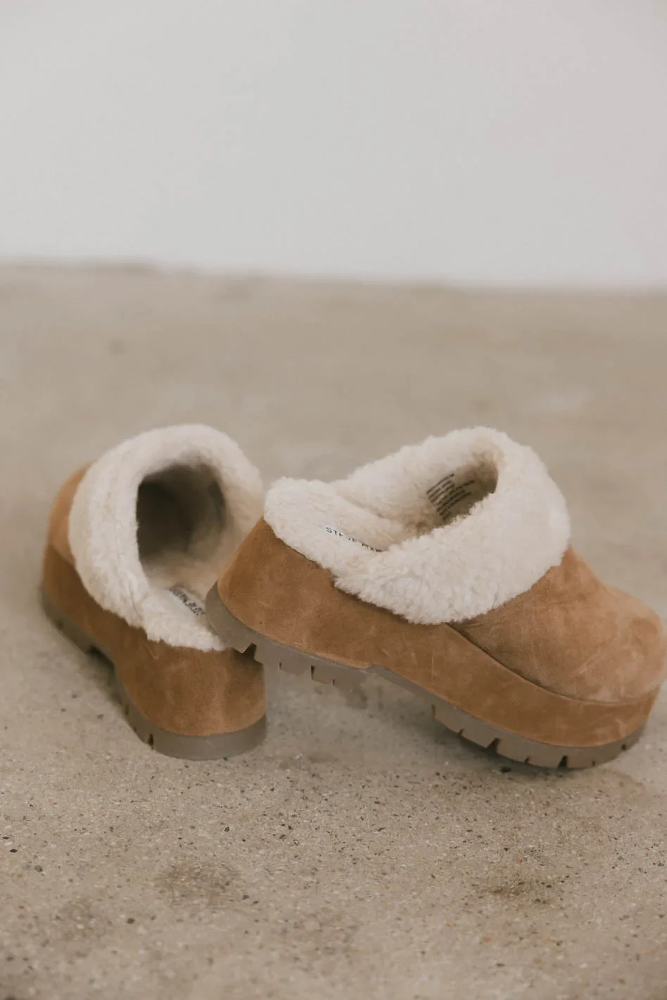 Steve Madden Juney Platform Clogs - FINAL SALE - Image 2