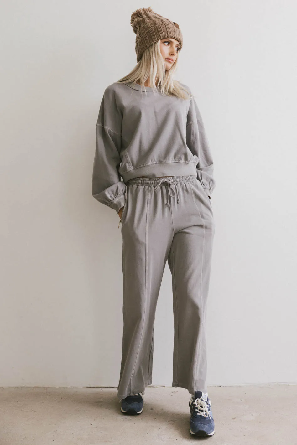 Sutton Sweatpants in Grey - FINAL SALE - Image 3