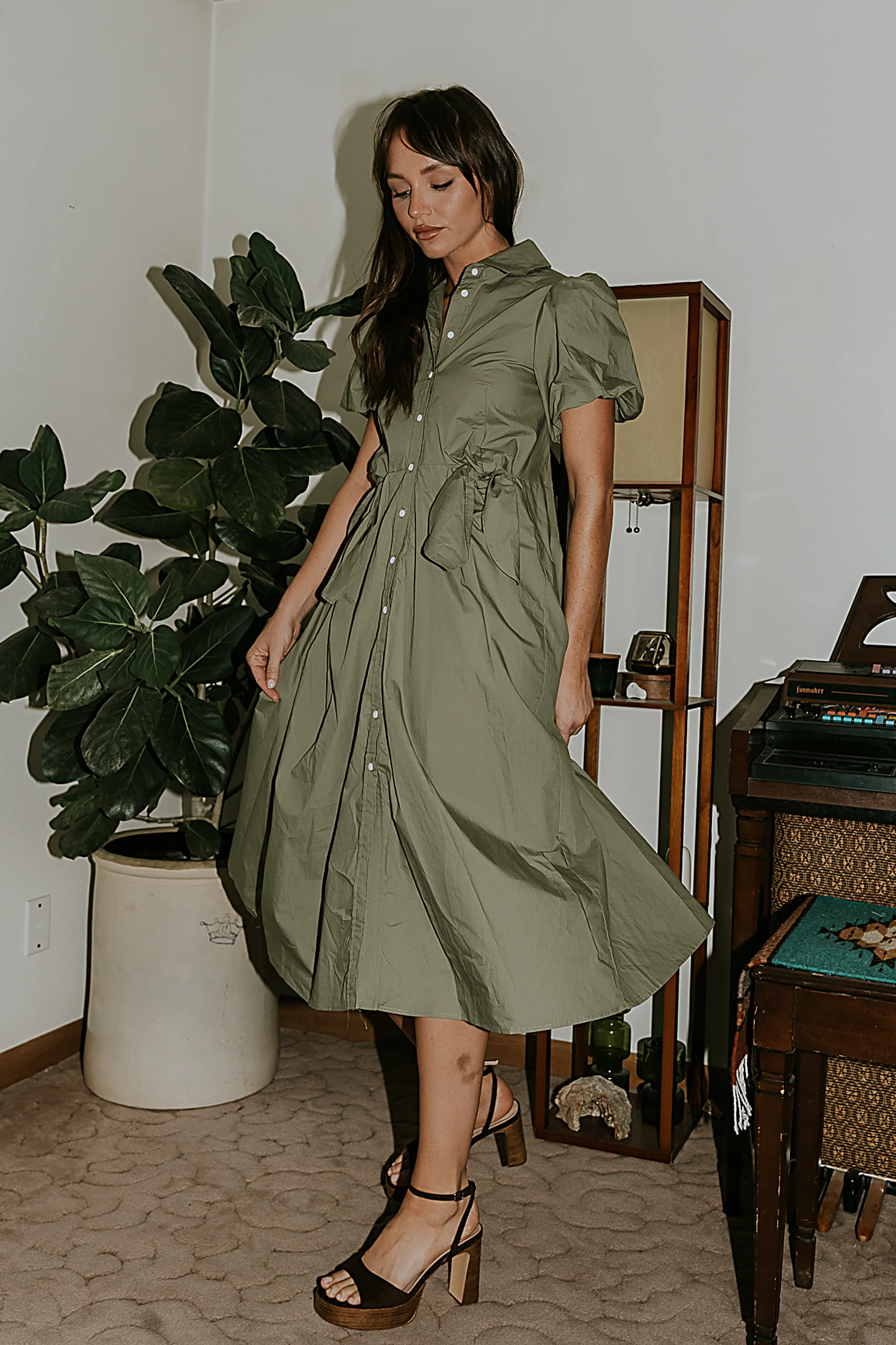 Terry Collared Midi Dress - FINAL SALE - Image 6