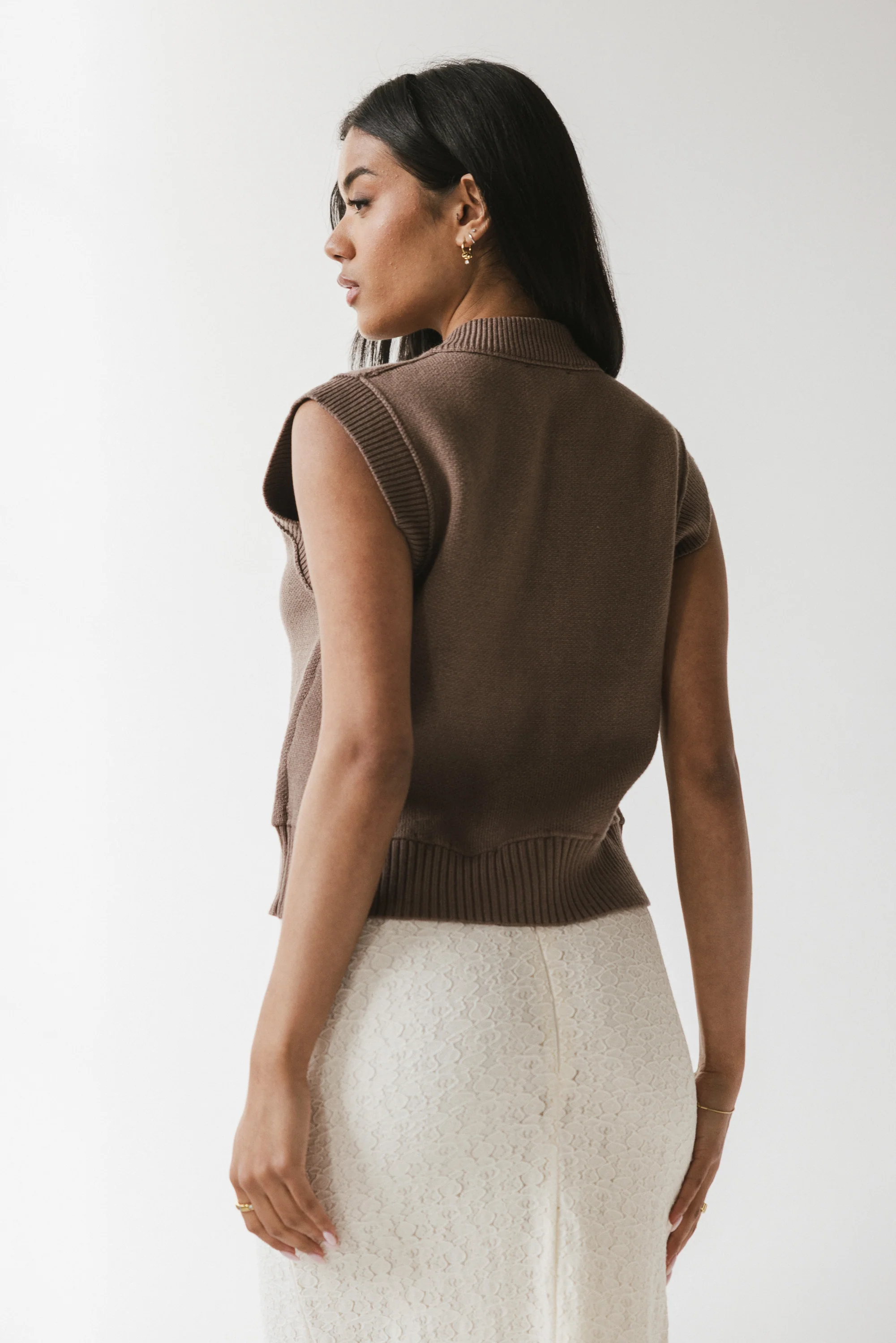Tori Sweater Vest in Taupe - Image 2