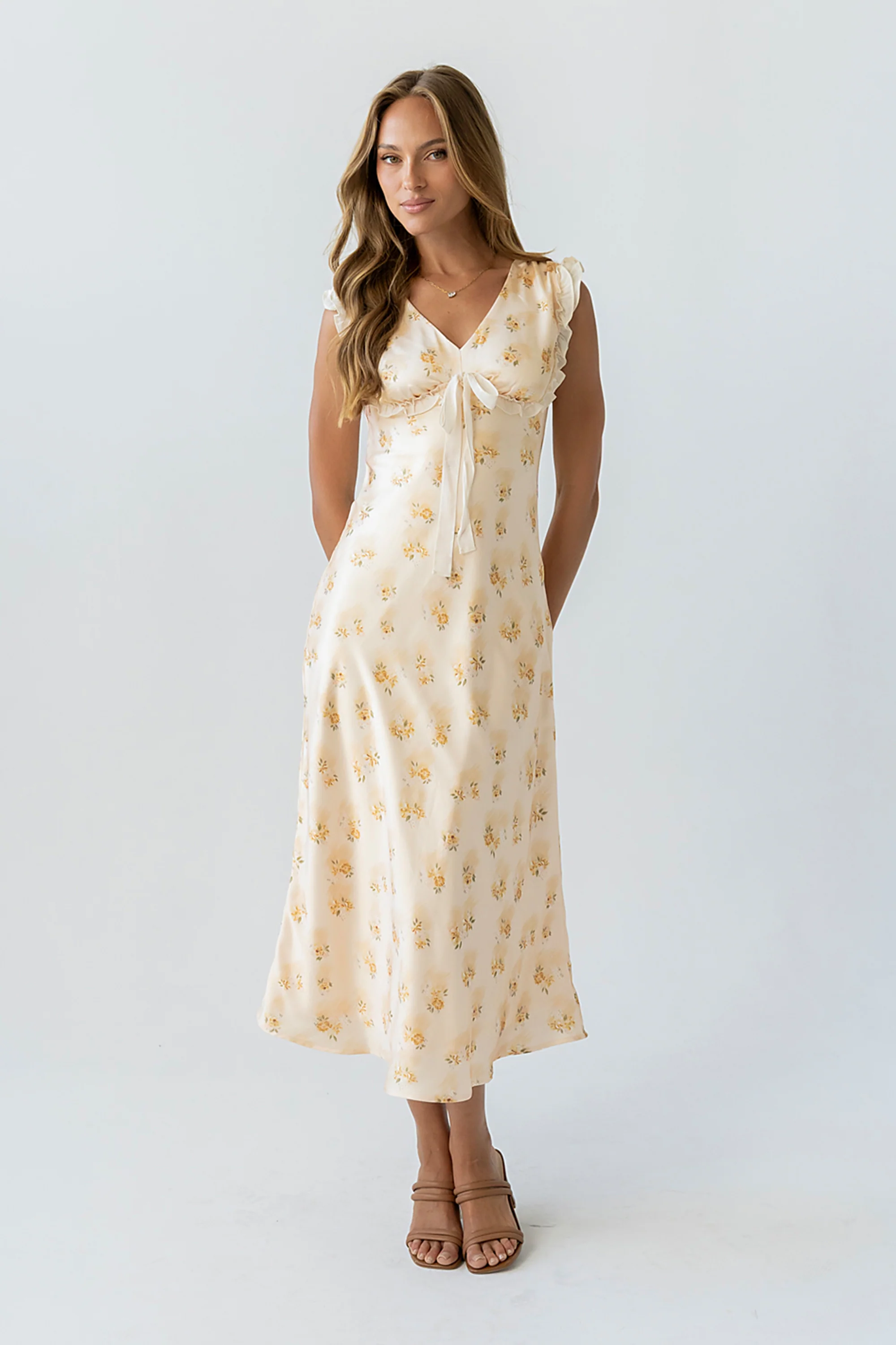 Tracey Maxi Dress in Yellow - Image 5
