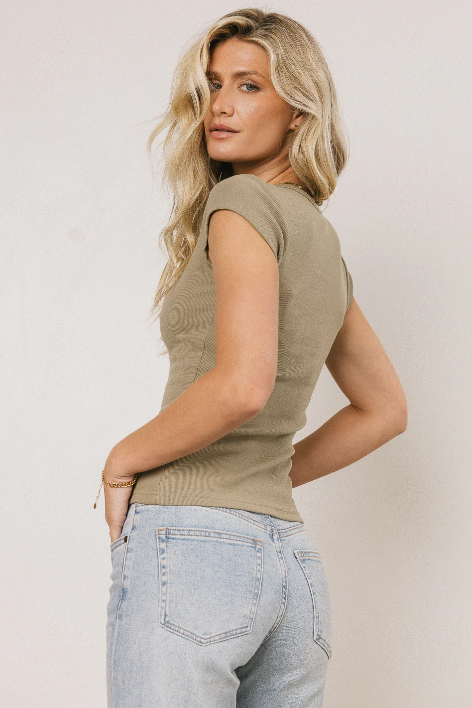 Vestia Button Up Tee in Olive - Image 5