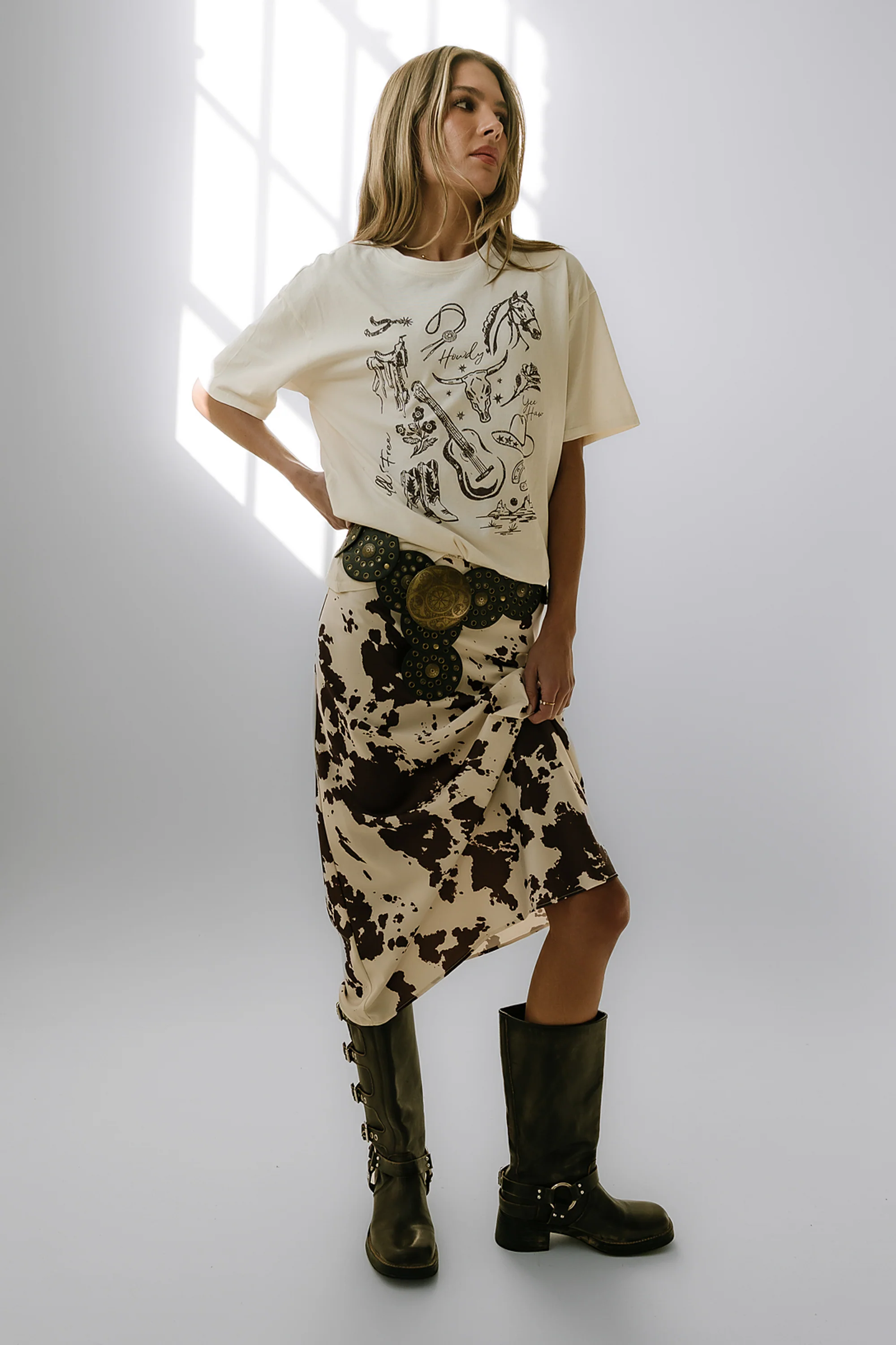 Western Oversized Graphic Tee - FINAL SALE - Image 5