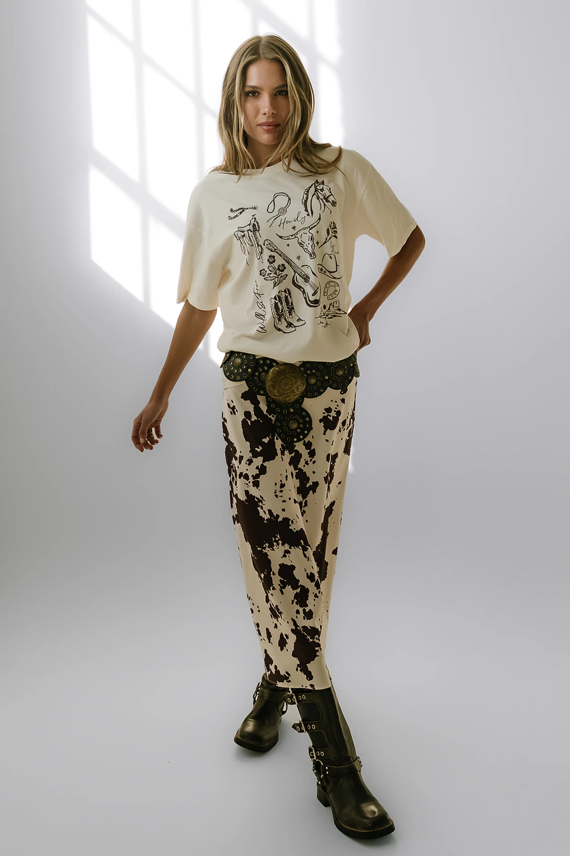 Western Oversized Graphic Tee - FINAL SALE - Image 7
