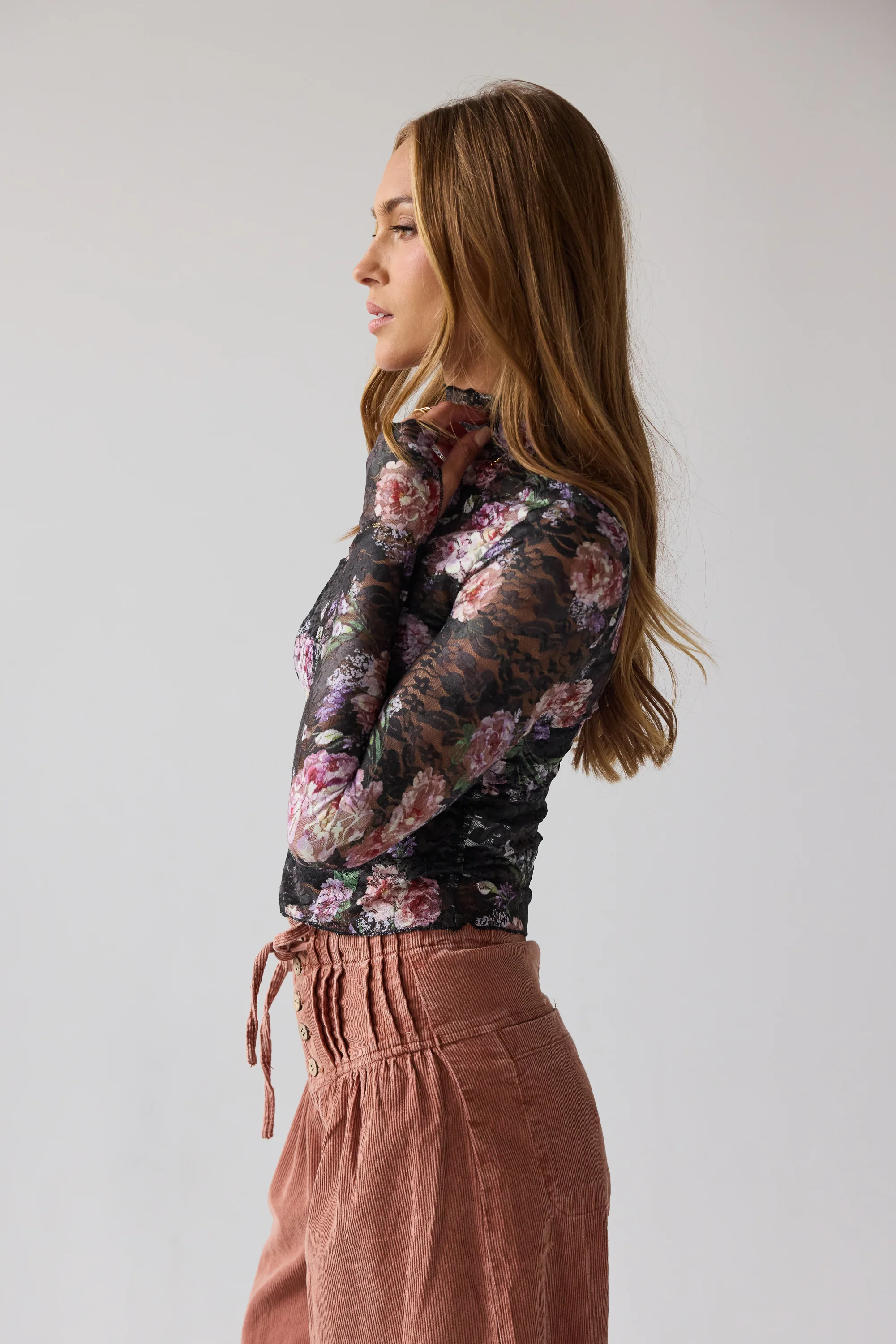 Winnie Floral Crinkle Top in Black - FINAL SALE - Image 8
