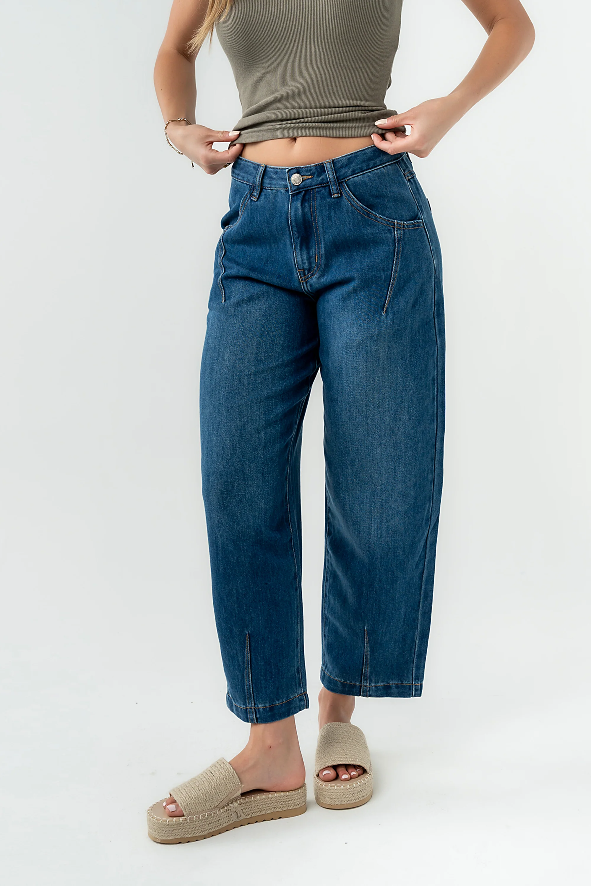 Yana Barrel Jeans - Image 8