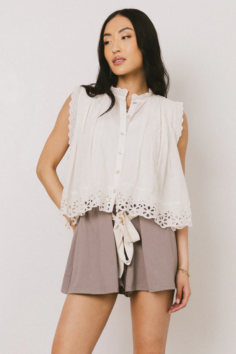 Zain Embroidered Blouse - Image 4