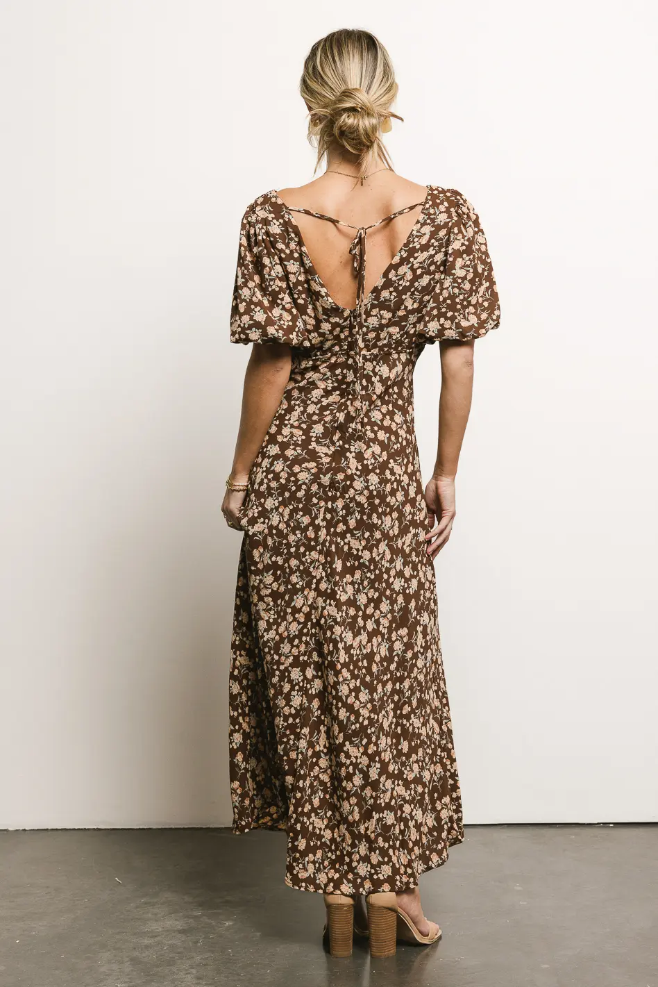 Zuri Floral Dress in Mocha - Image 3