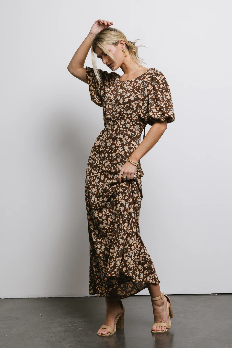 Zuri Floral Dress in Mocha - Image 5